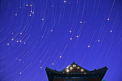 SE对FF7Re销量表示满意 未来不再推出独占游戏